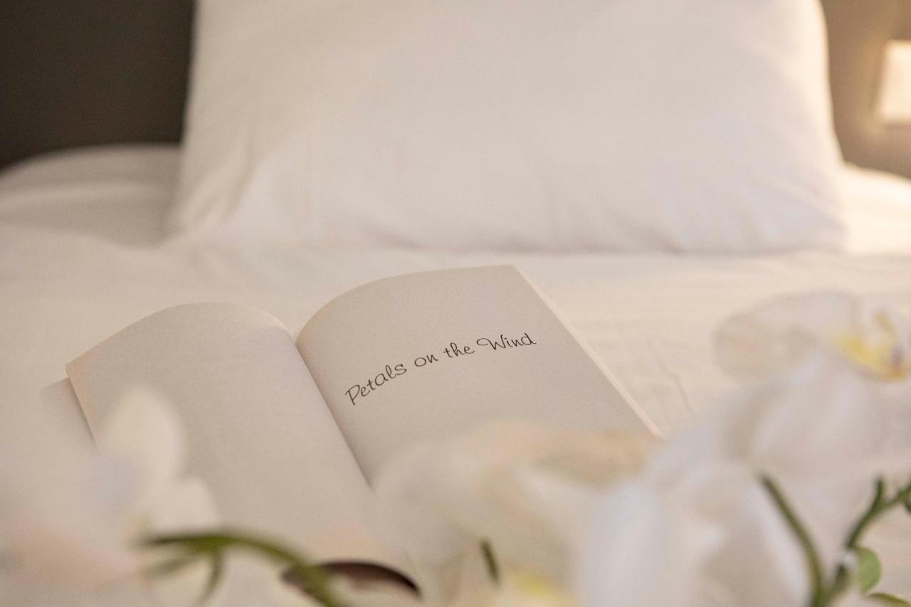 กาแลคซี่ โฮเต็ล Hotel เอเธนส์ ภายนอก รูปภาพ
